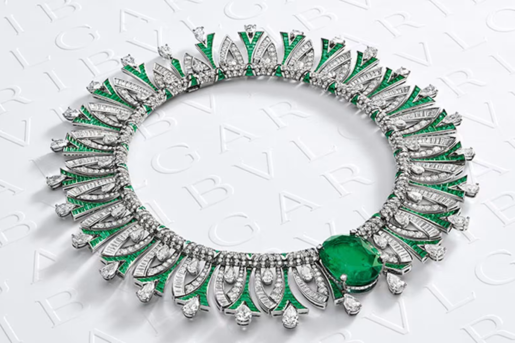 A necklace from Bulgari's collection Magnifica: featuring stunning emeralds and a central 35.53ct emerald. The design is inspired by the Tour Eiffel.